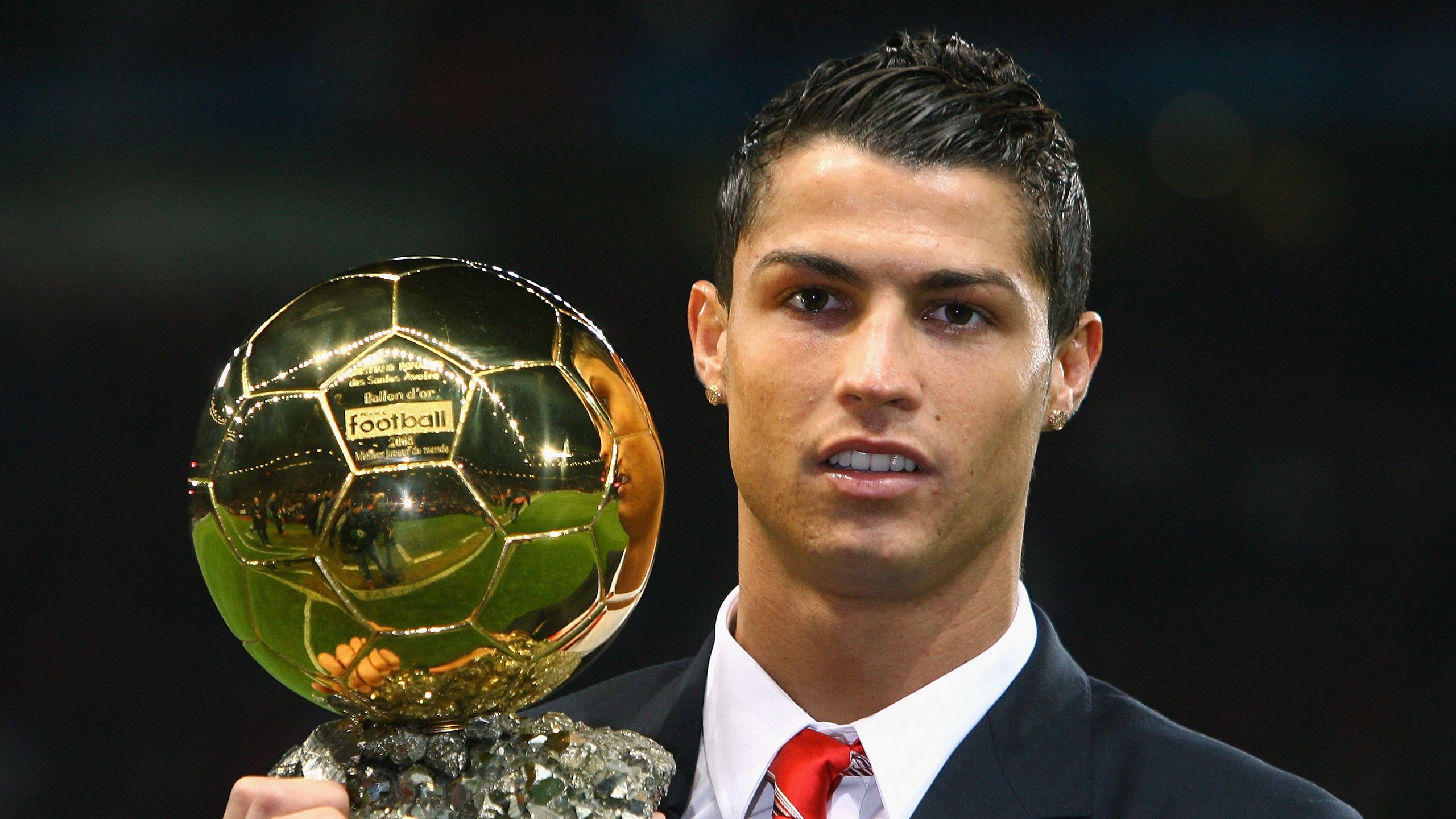 幕后团队全纪录：每一次胜利背后的无名英雄，幕后英雄有哪些职业